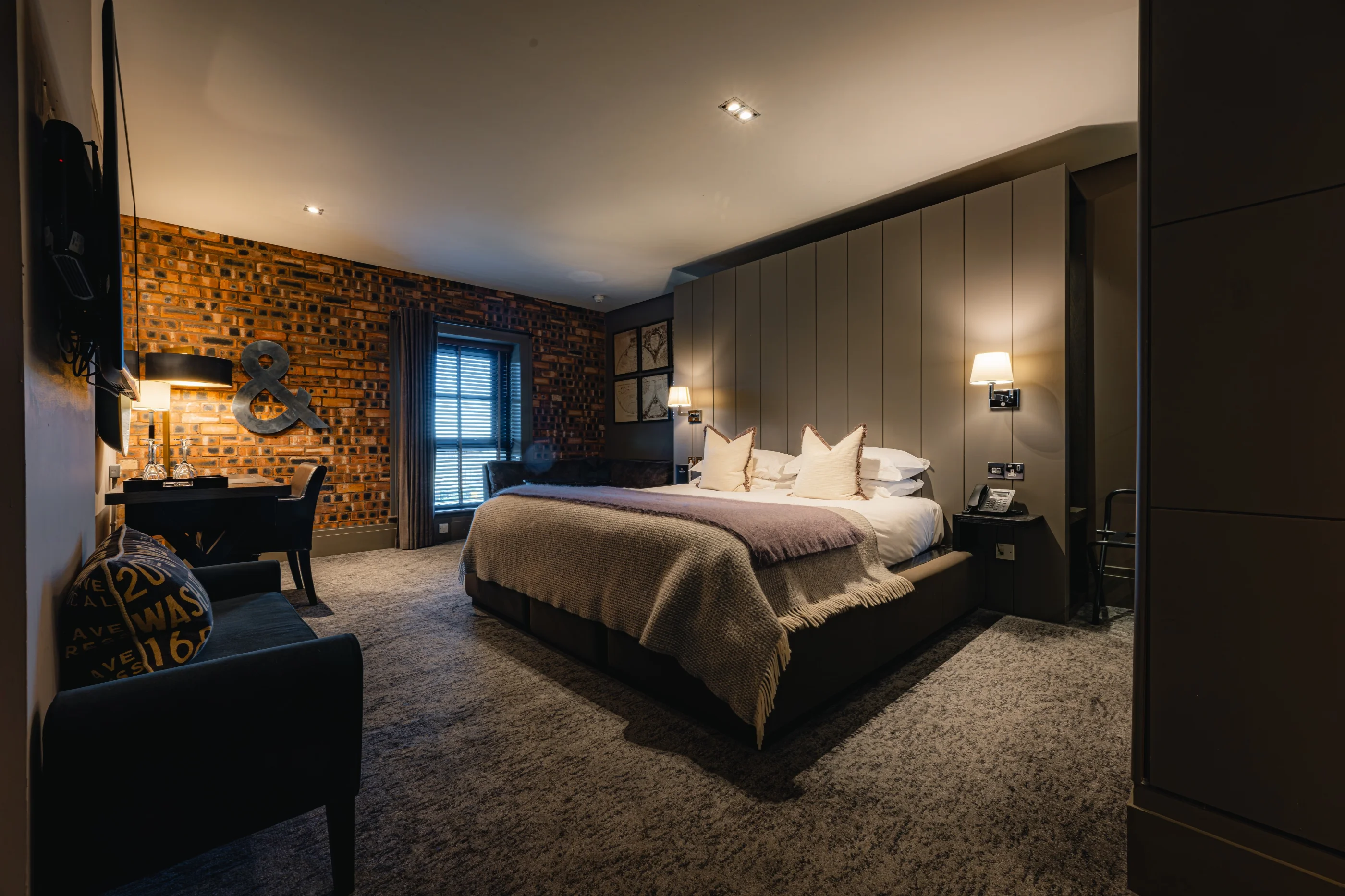 Dakota Manchester Location